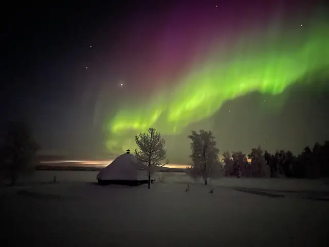 Aurora over the lakeside kota